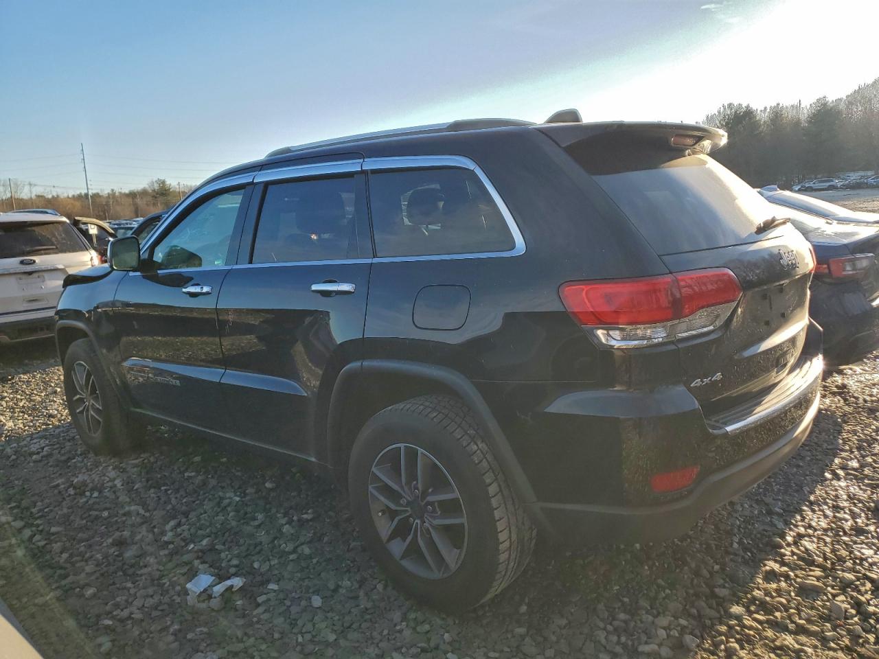 2019 JEEP GRAND CHEROKEE LIMITED photo 3