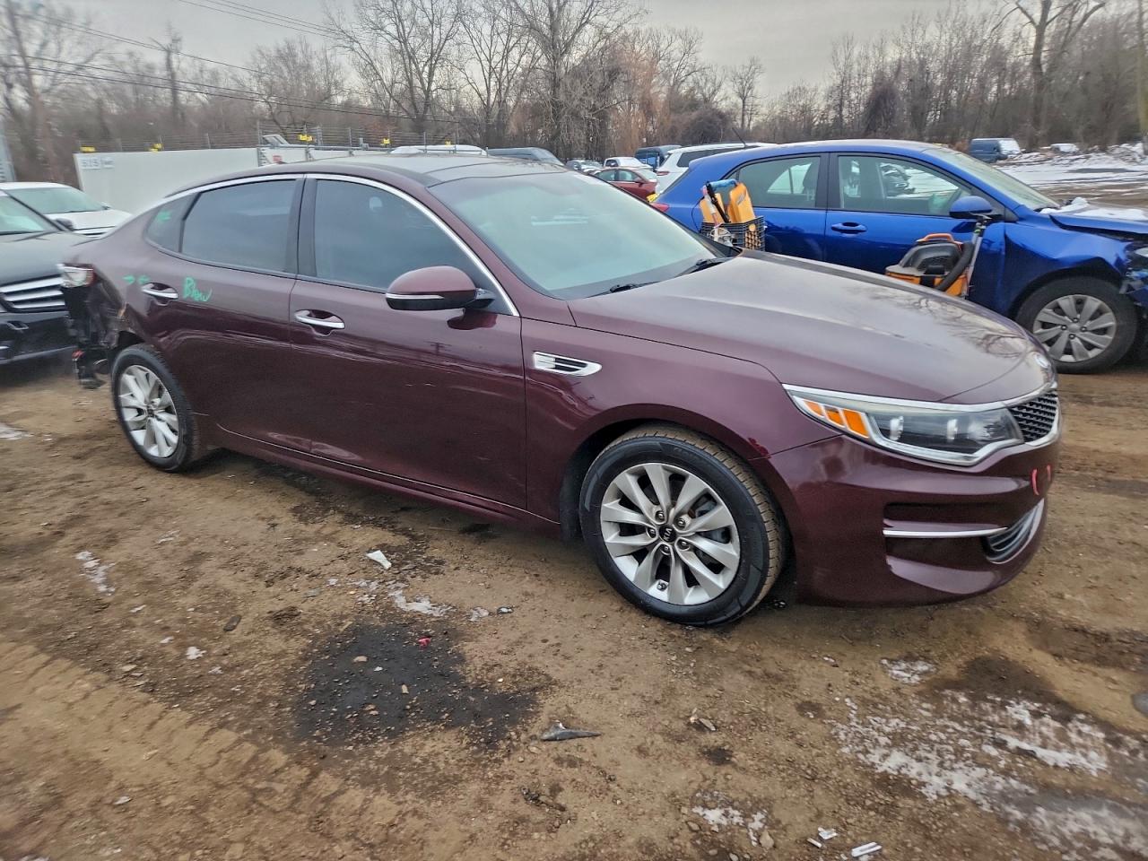2017 KIA OPTIMA EX photo 7