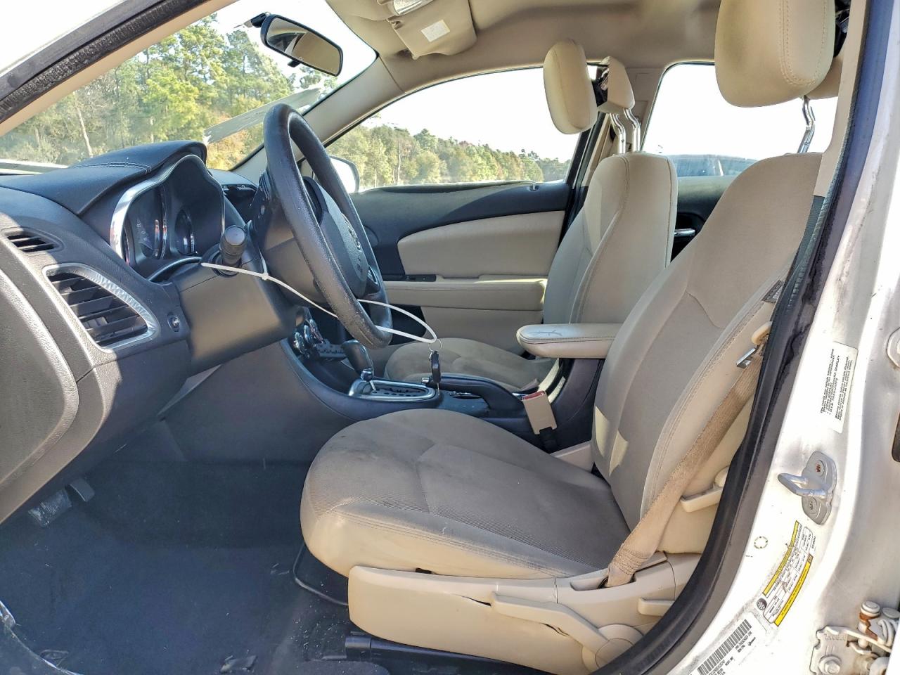 2014 DODGE AVENGER SE photo 13