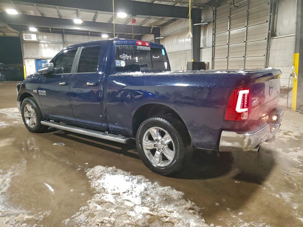 2014 RAM 1500 SLT photo 4