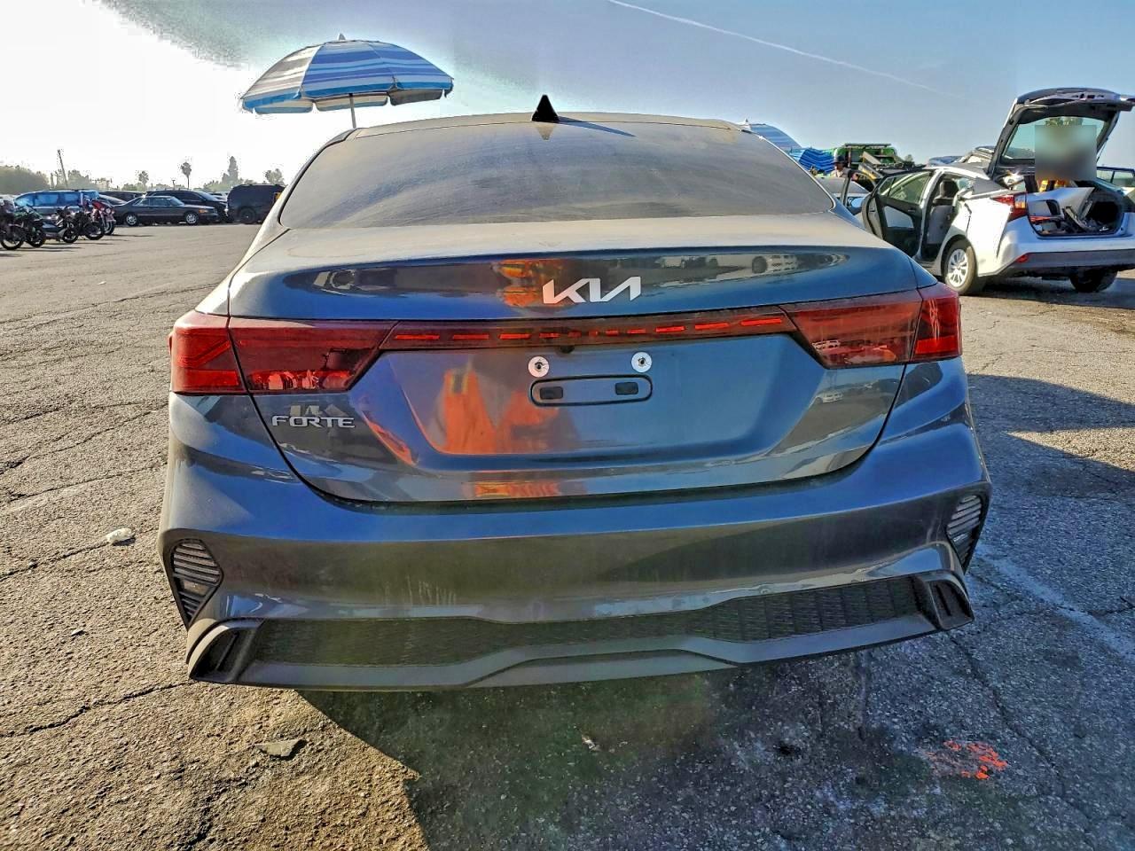 2023 KIA FORTE LXS photo 11