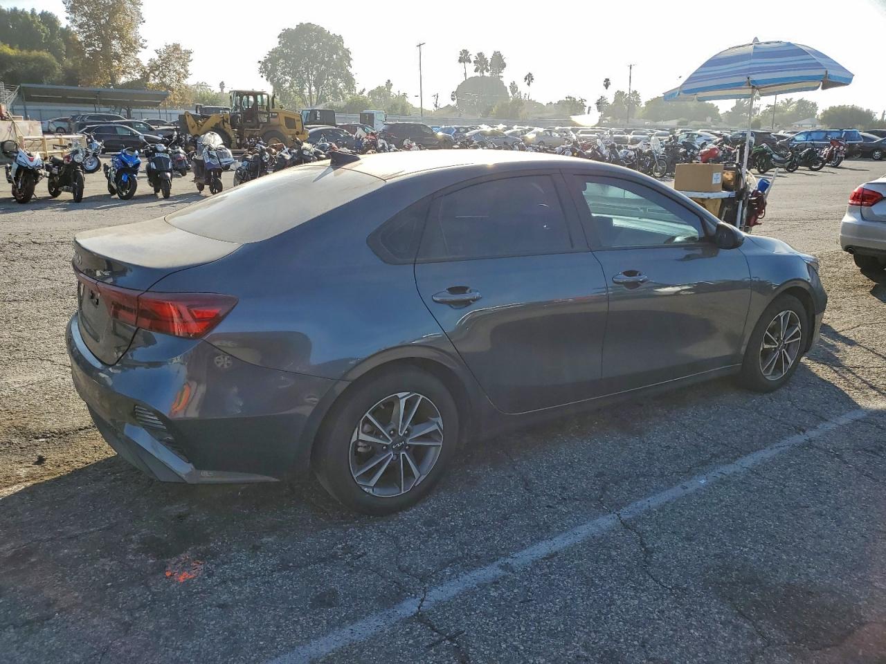 2023 KIA FORTE LXS photo 5