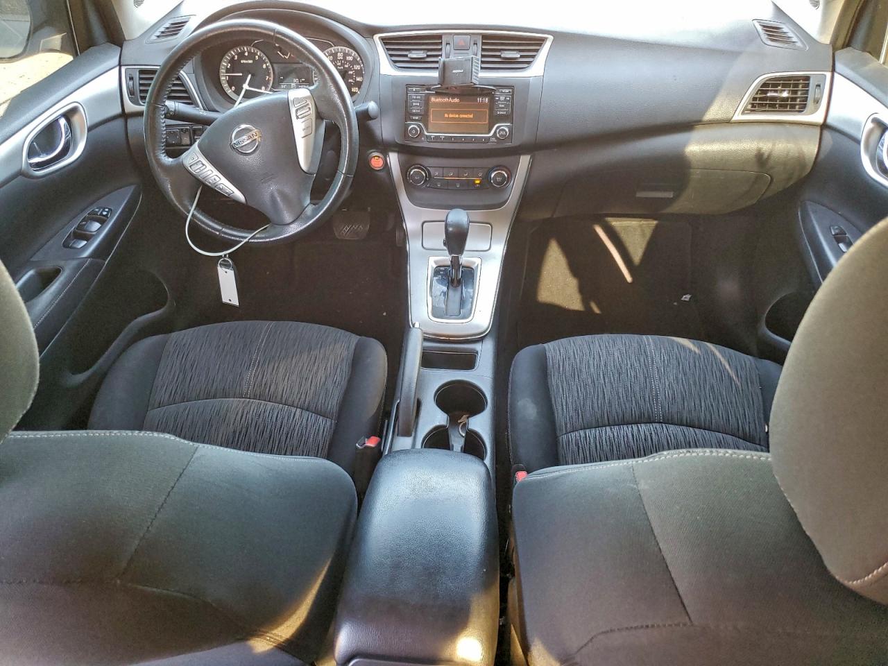 2015 NISSAN SENTRA S photo 15