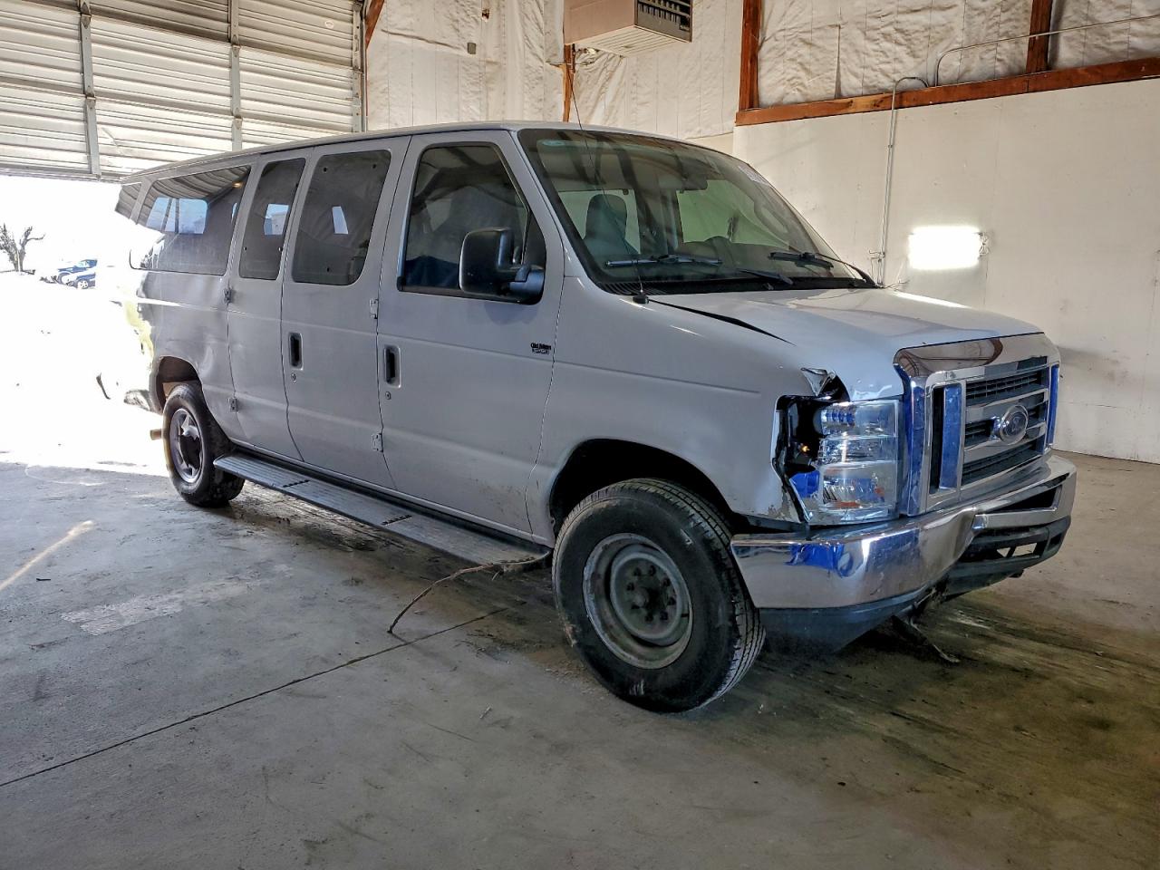 2010 FORD ECONOLINE E350 SUPER DUTY WAGON photo 10