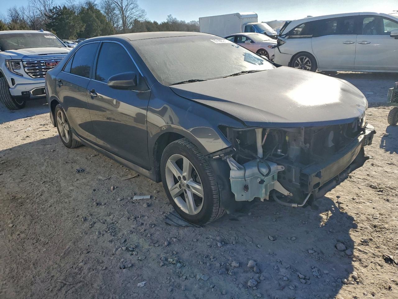 2014 TOYOTA CAMRY L photo 7