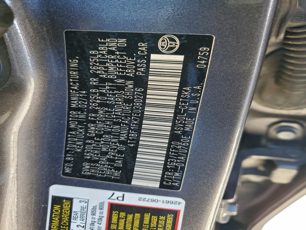 2014 TOYOTA CAMRY L photo 23