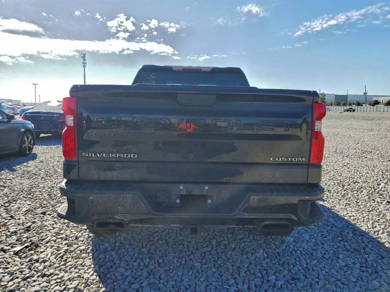2019 CHEVROLET SILVERADO C1500 CUSTOM photo 11