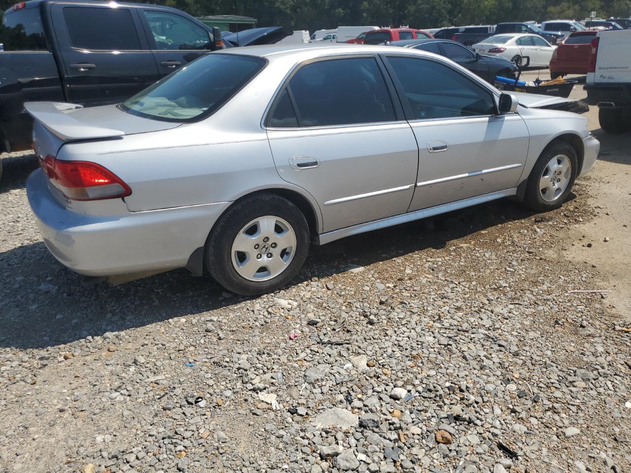 2002 HONDA ACCORD EX photo 3