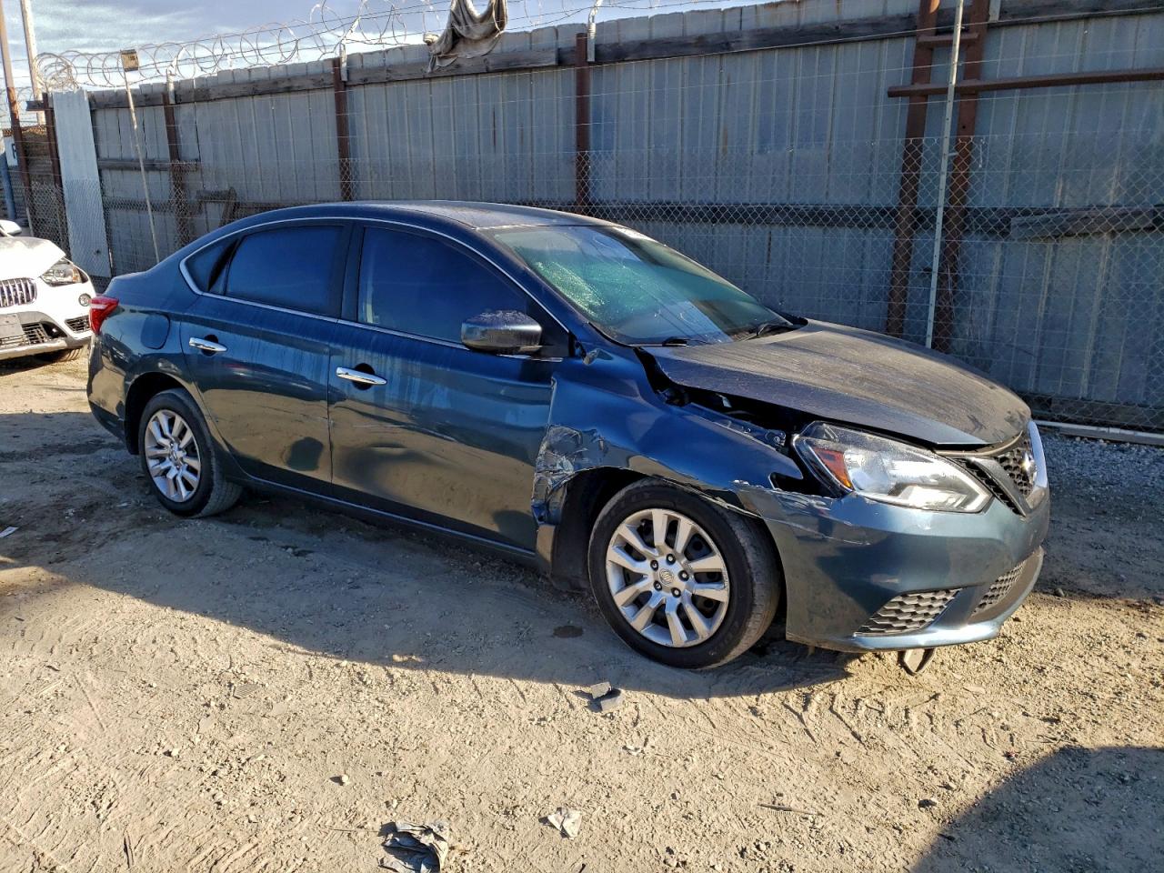 2016 NISSAN SENTRA S photo 7