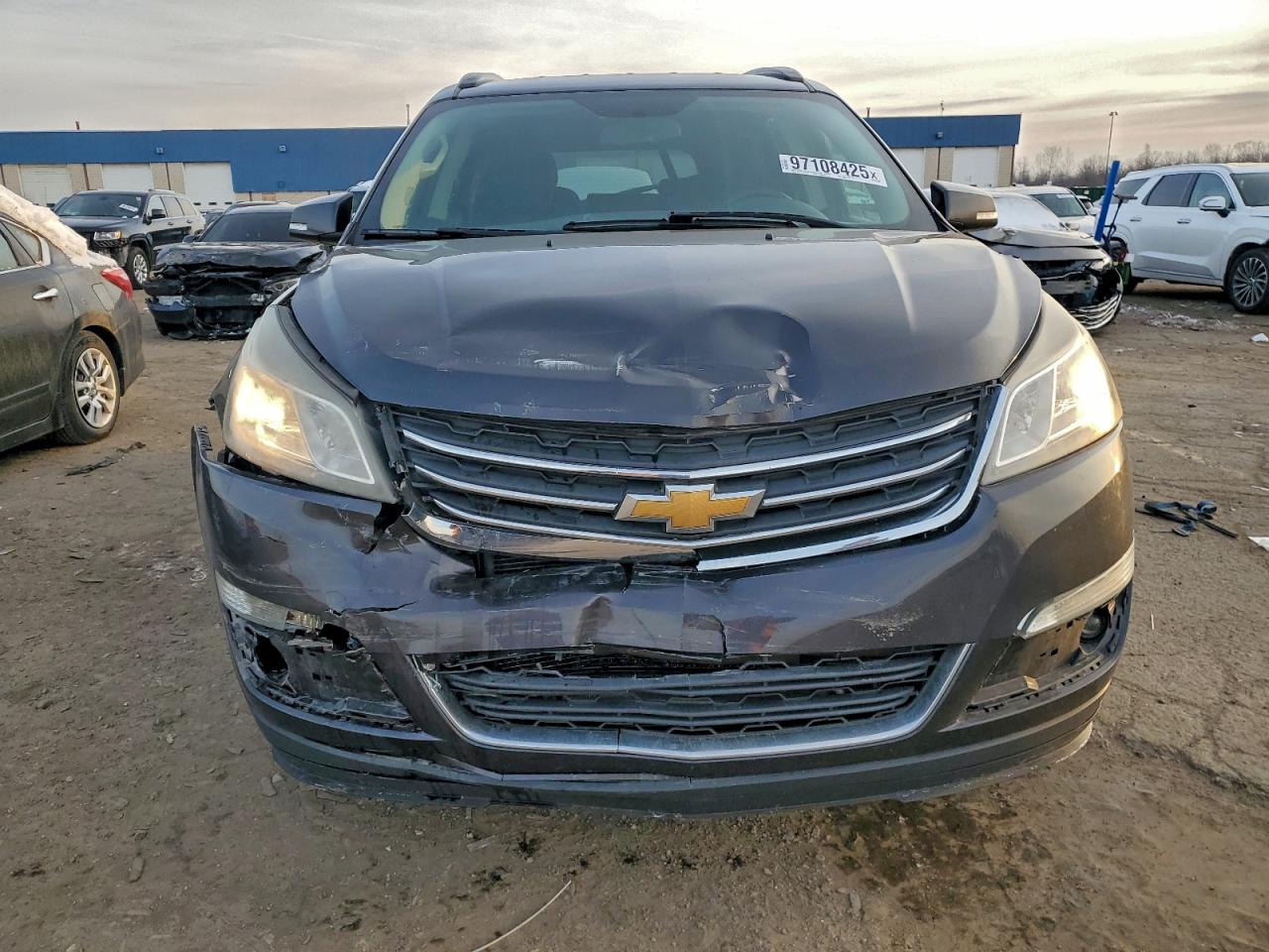 2014 CHEVROLET TRAVERSE LT photo 5