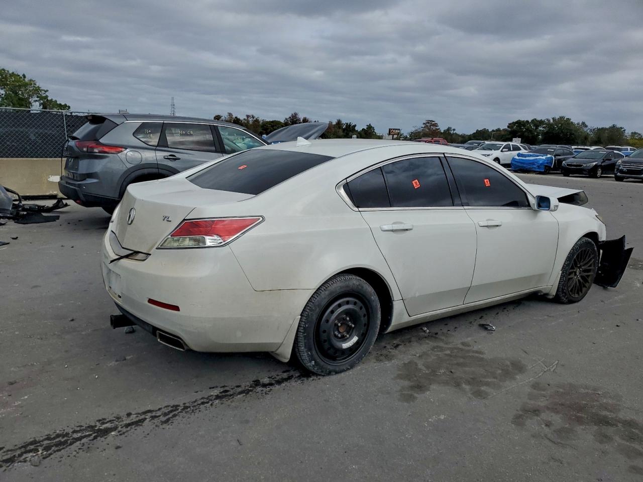 2013 ACURA TL photo 3