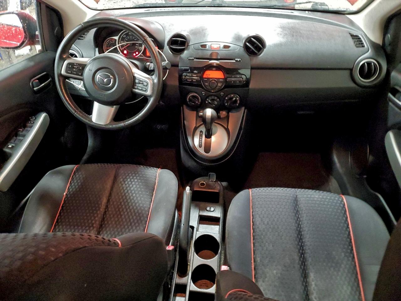 2012 MAZDA MAZDA2 photo 8