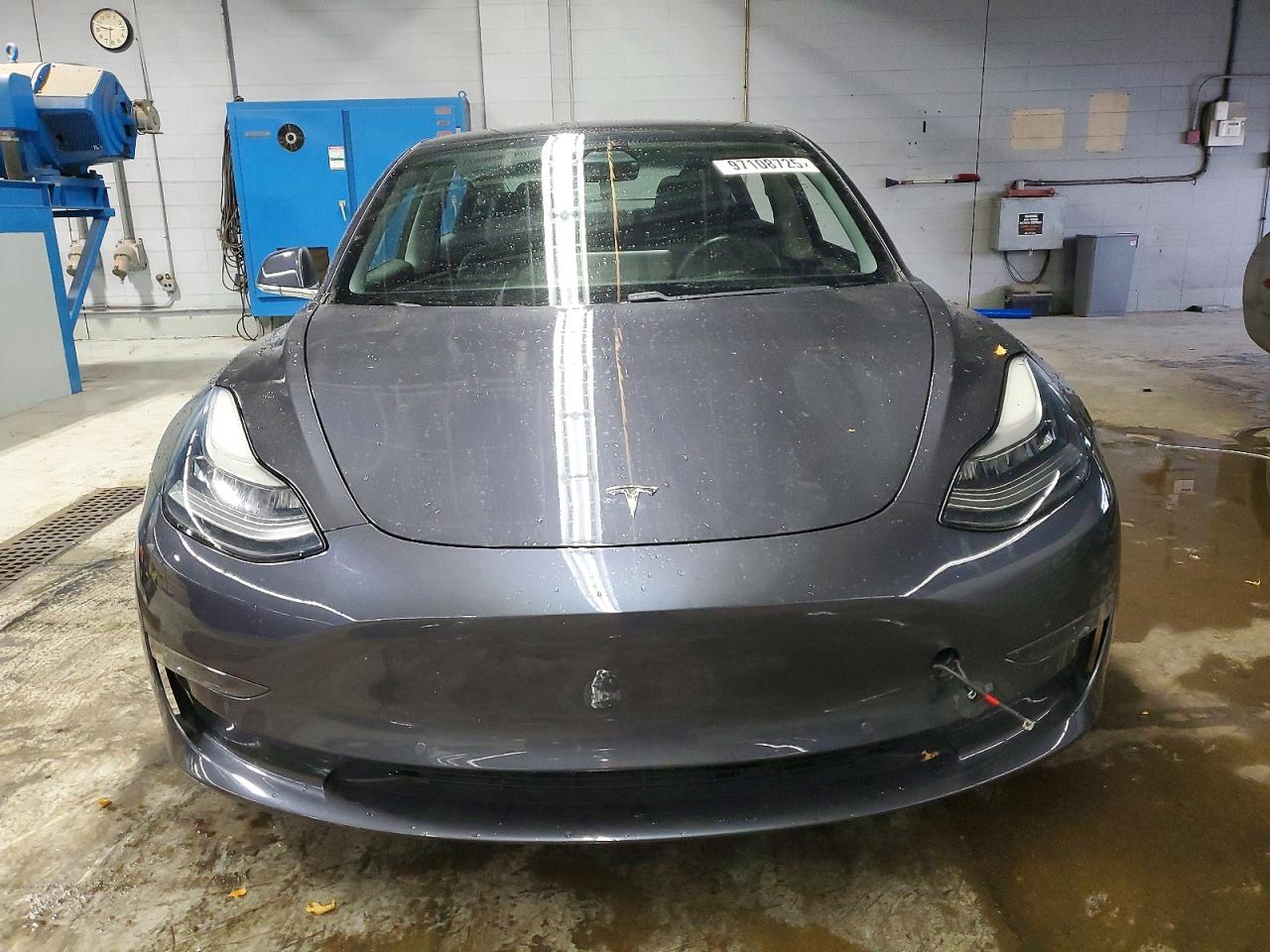 2018 TESLA MODEL 3 photo 9