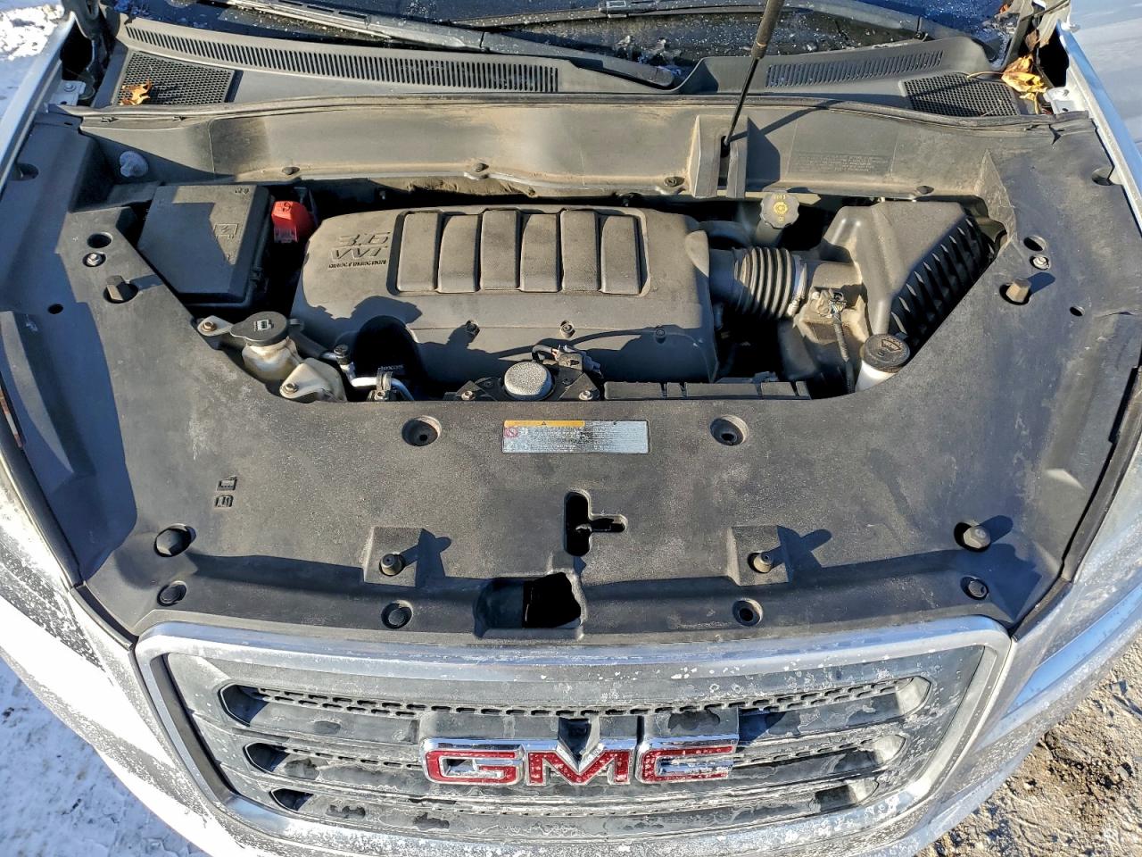 2016 GMC ACADIA SLE photo 12