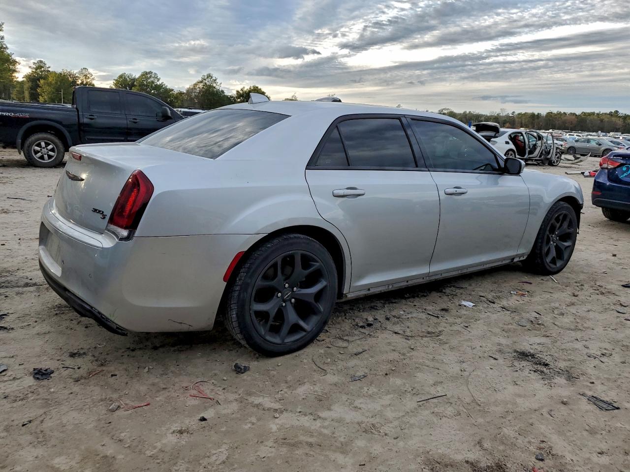 2021 CHRYSLER 300 S photo 3