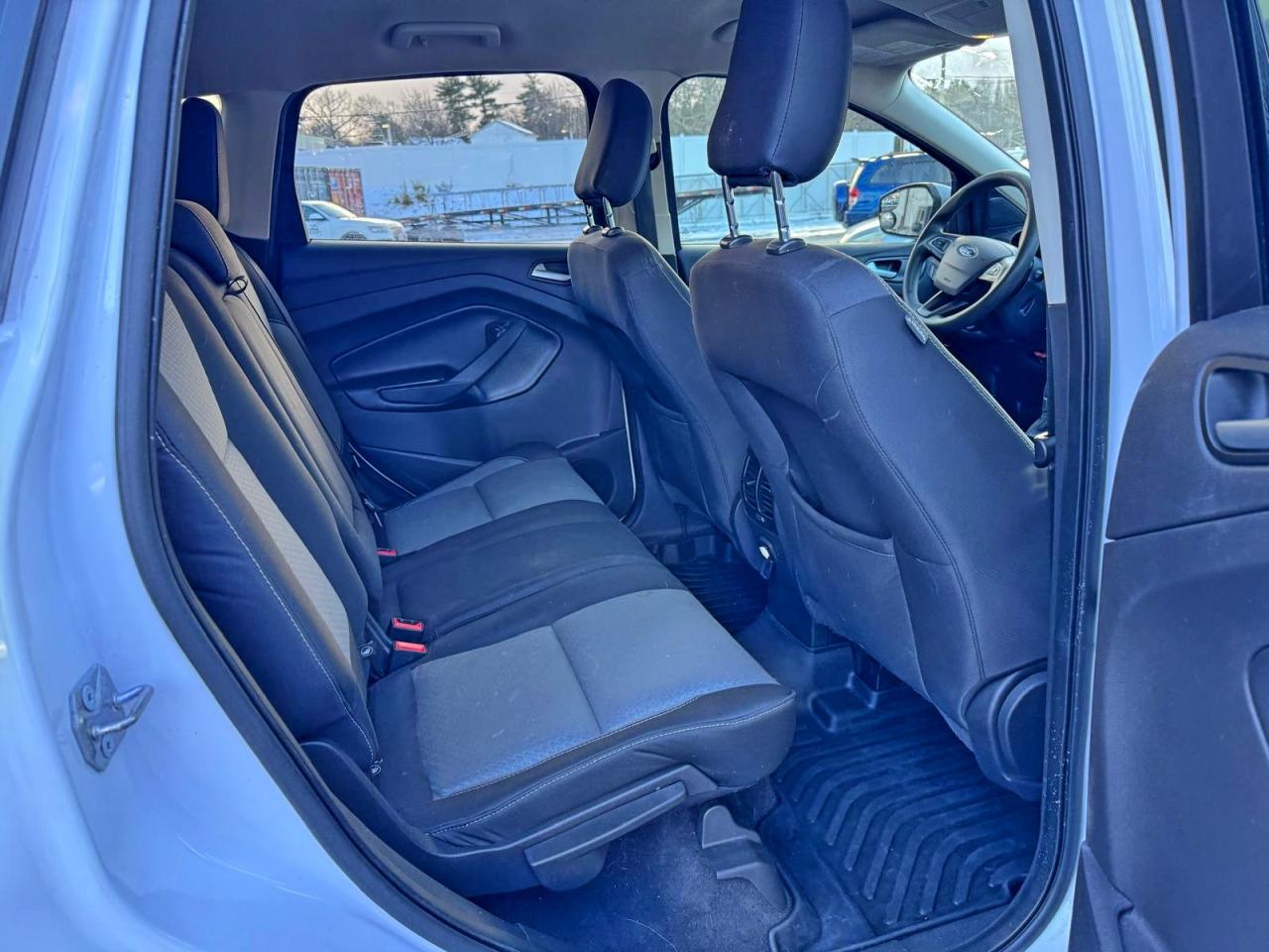 2019 FORD ESCAPE SE photo 13