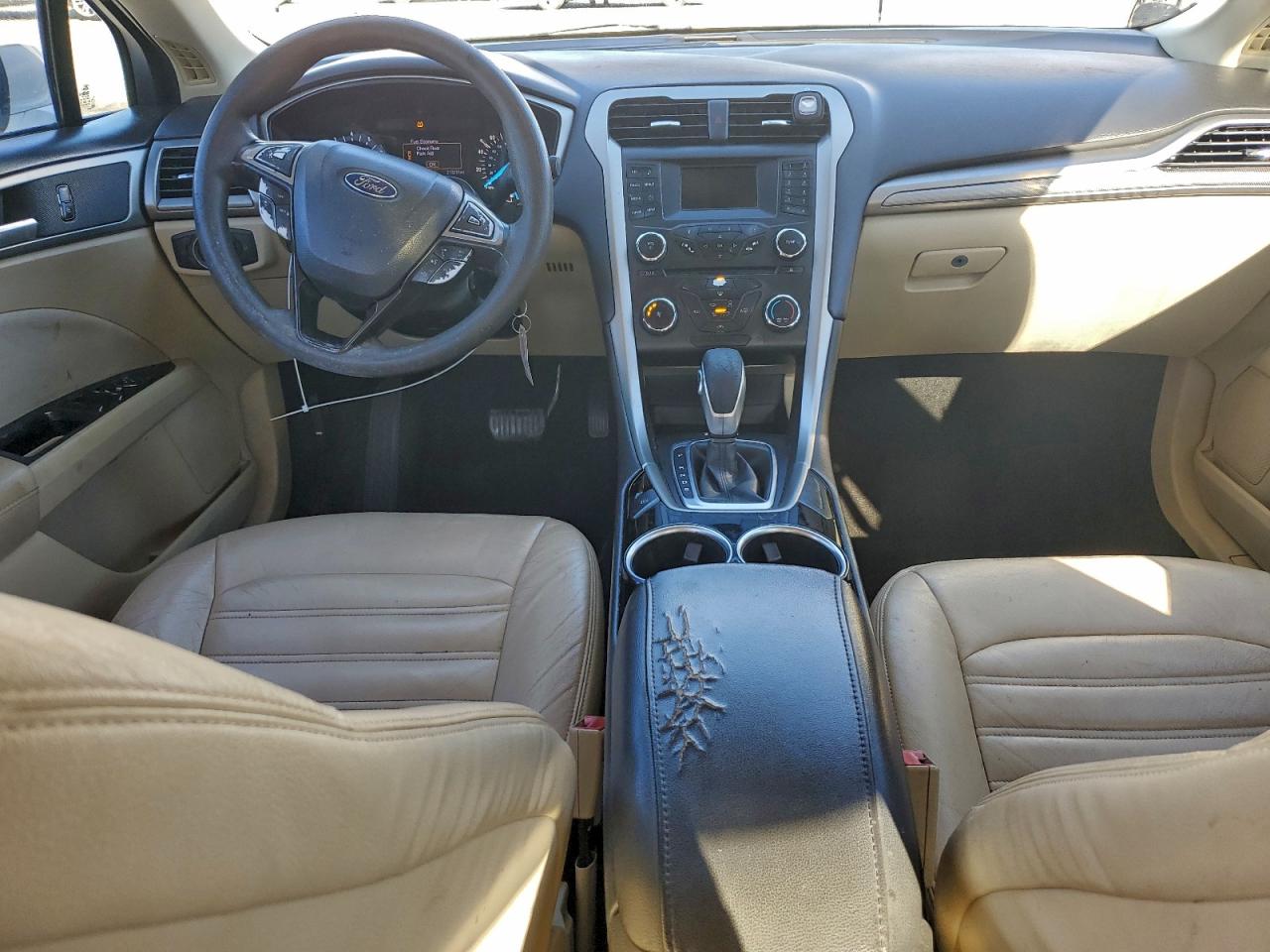 2013 FORD FUSION SE photo 8