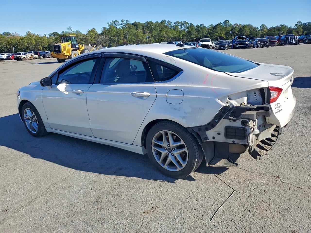 2013 FORD FUSION SE photo 2