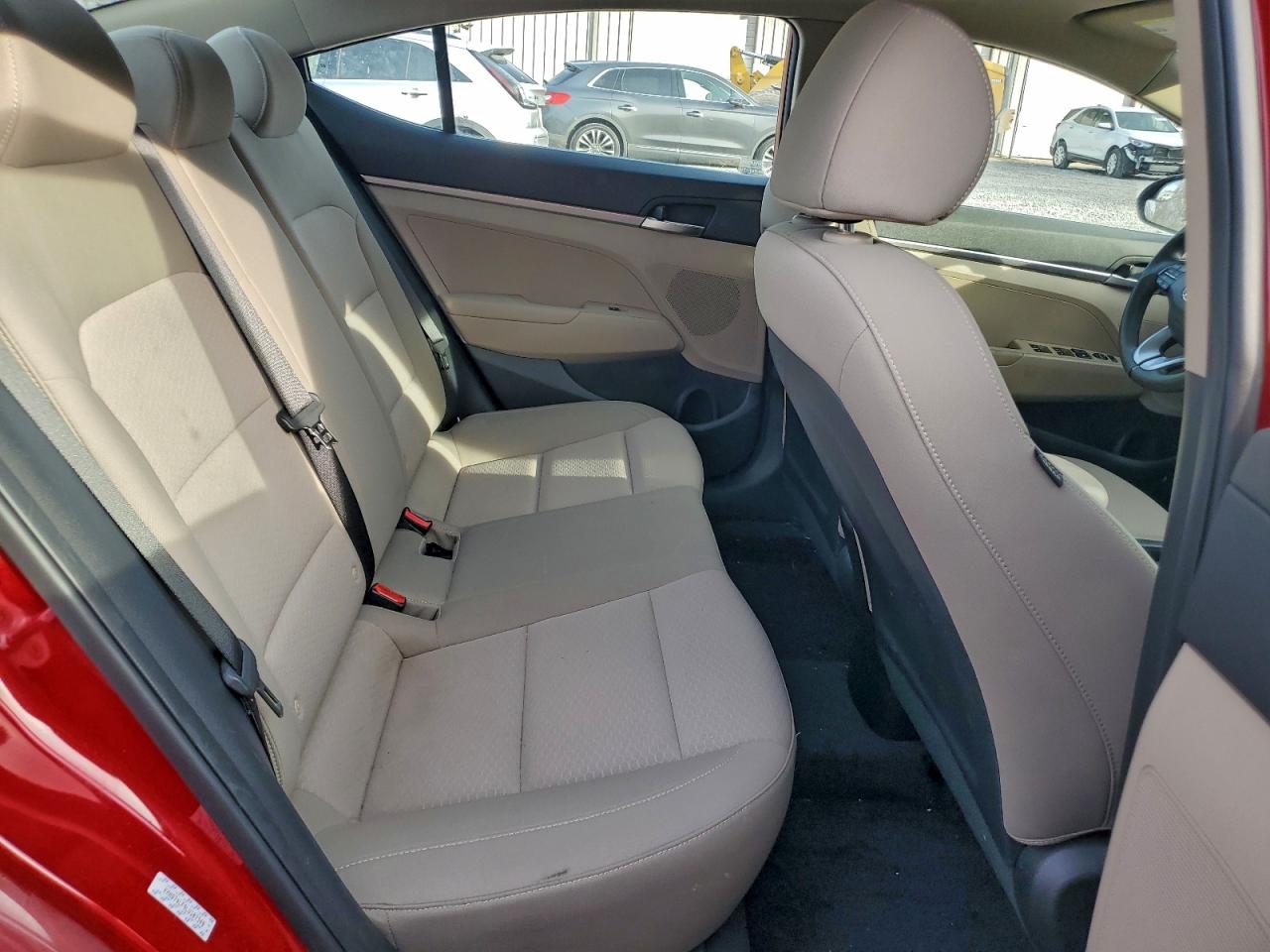 2020 HYUNDAI ELANTRA SE photo 10