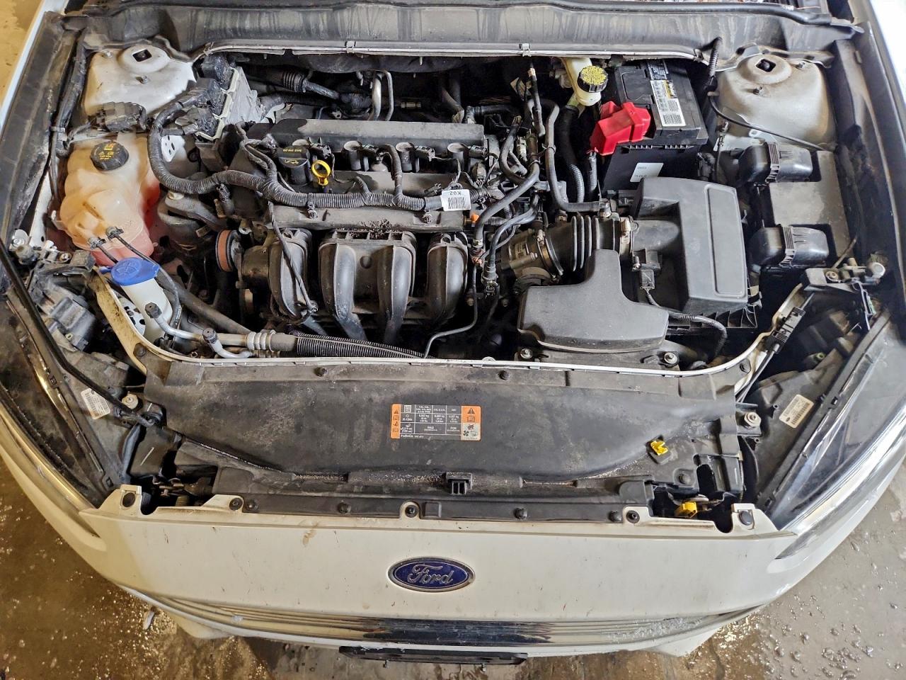 2014 FORD FUSION SE photo 11