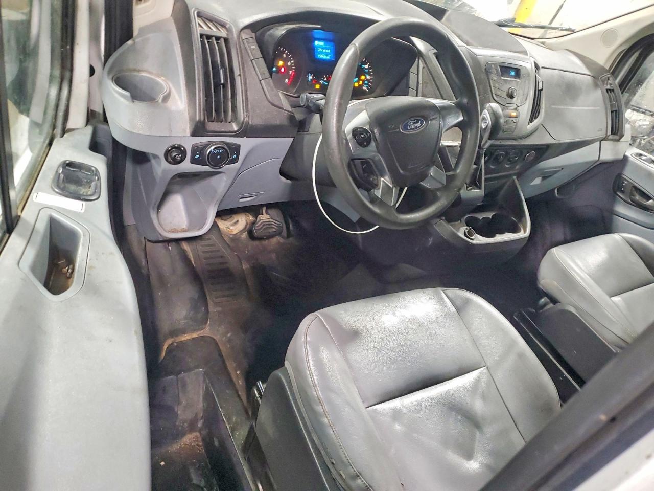 2017 FORD TRANSIT T-250 DELIVERY VAN photo 8
