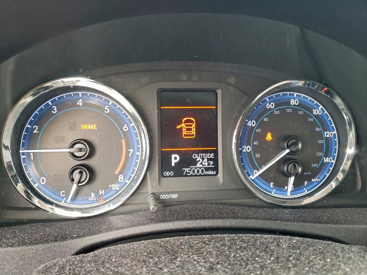 2019 TOYOTA COROLLA L photo 9