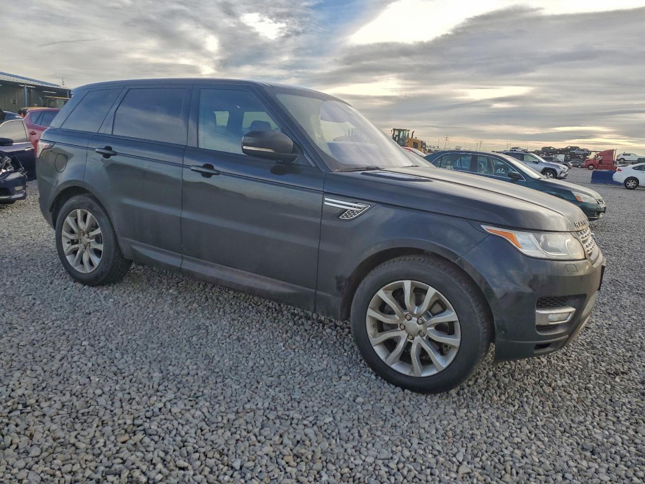 2016 LAND ROVER RANGE ROVER SPORT HSE photo 4