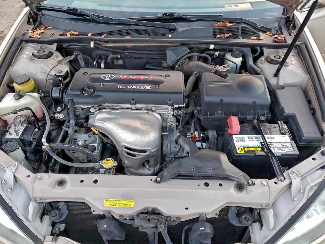 2002 TOYOTA CAMRY LE photo 21