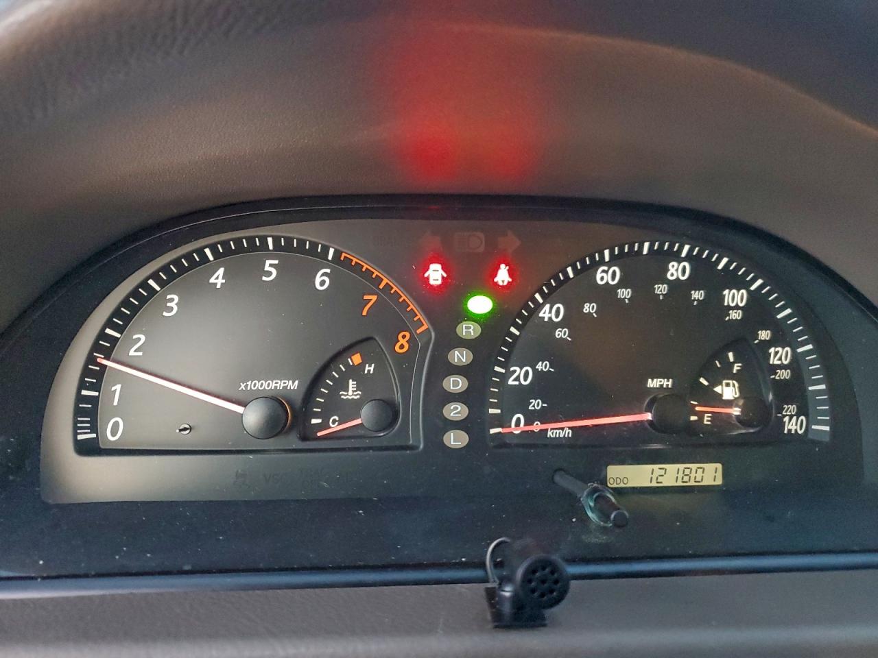 2002 TOYOTA CAMRY LE photo 17