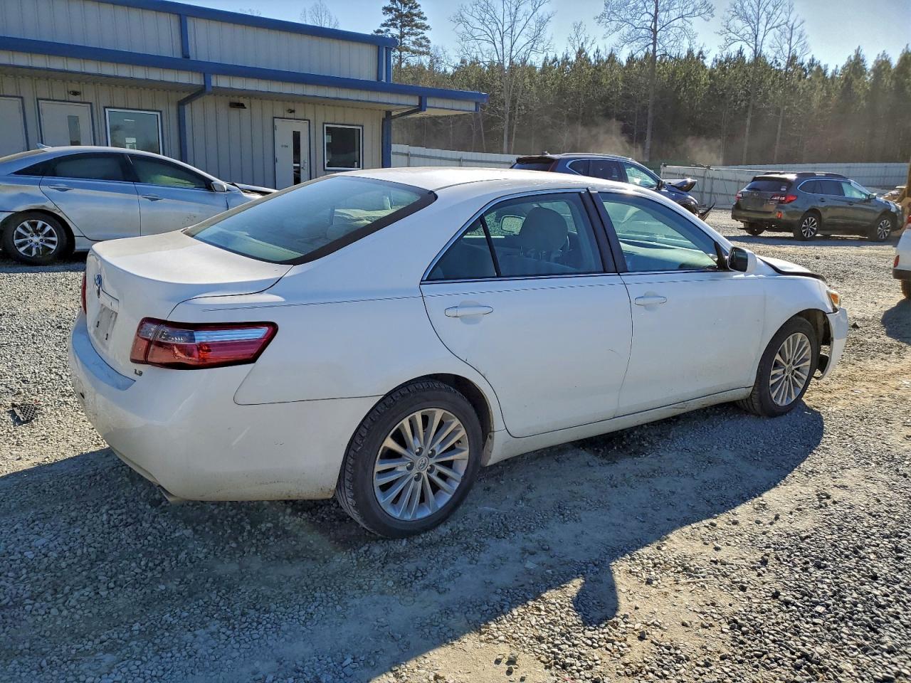 2007 TOYOTA CAMRY LE photo 3