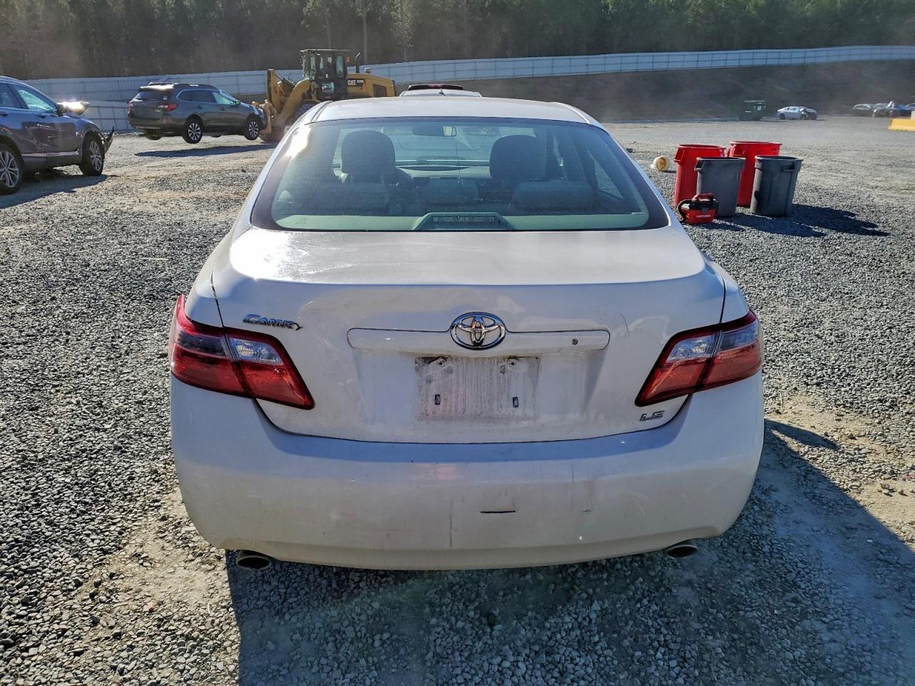 2007 TOYOTA CAMRY LE photo 6