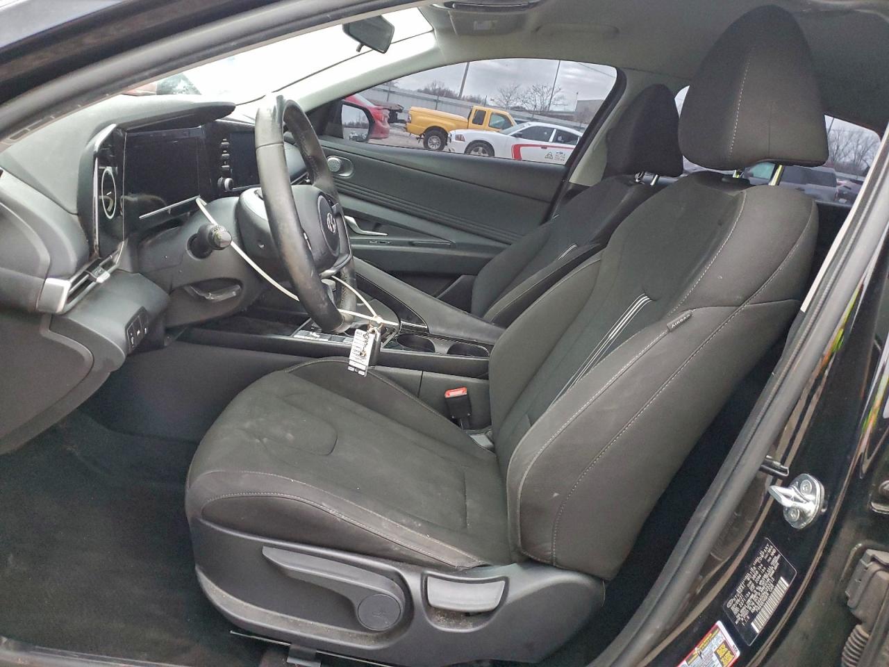2022 HYUNDAI ELANTRA SEL photo 19