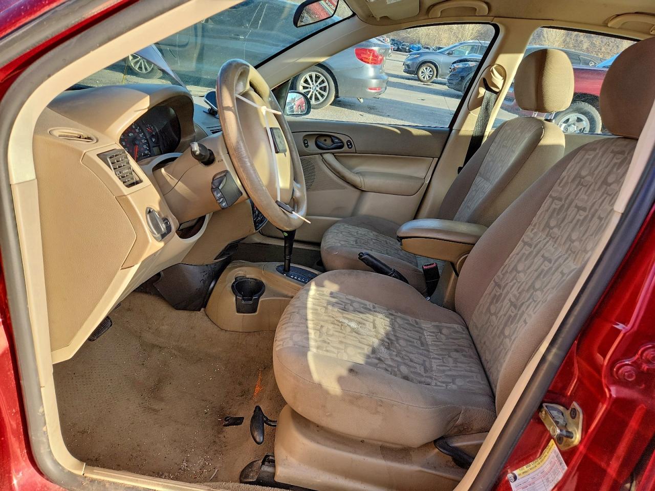 2005 FORD FOCUS ZX4 photo 7