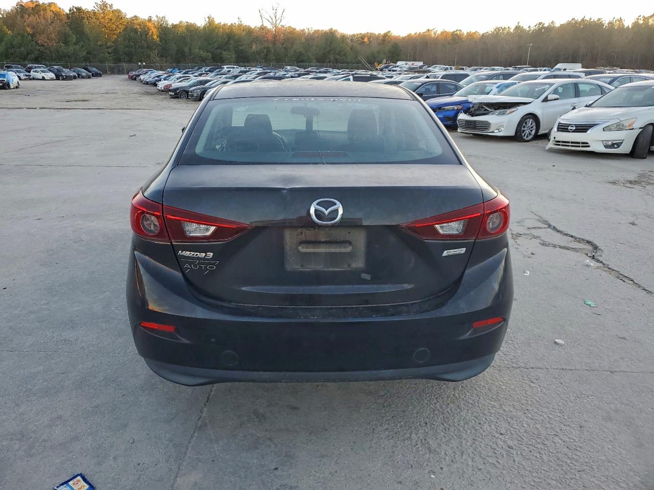 2017 MAZDA 3 SPORT photo 11