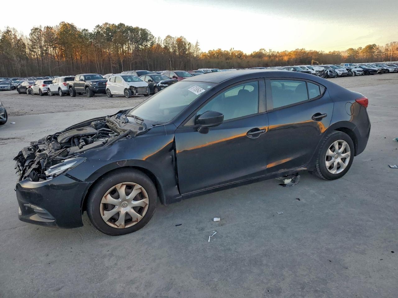 2017 MAZDA 3