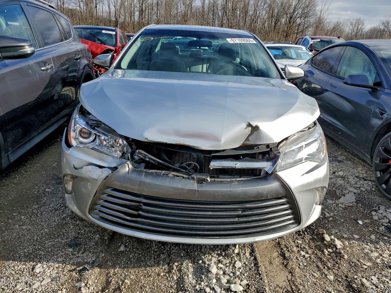 2016 TOYOTA CAMRY LE photo 13