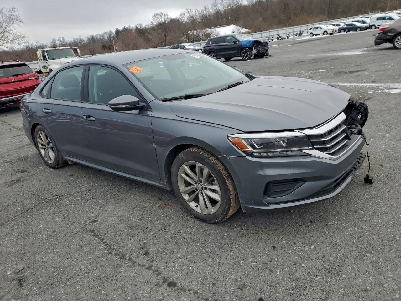 2021 VOLKSWAGEN PASSAT S photo 4