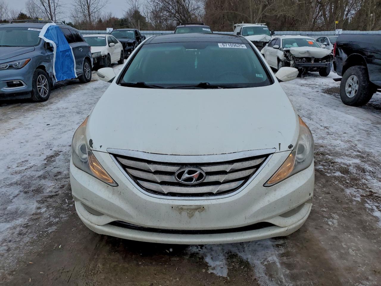 2012 HYUNDAI SONATA SE photo 5