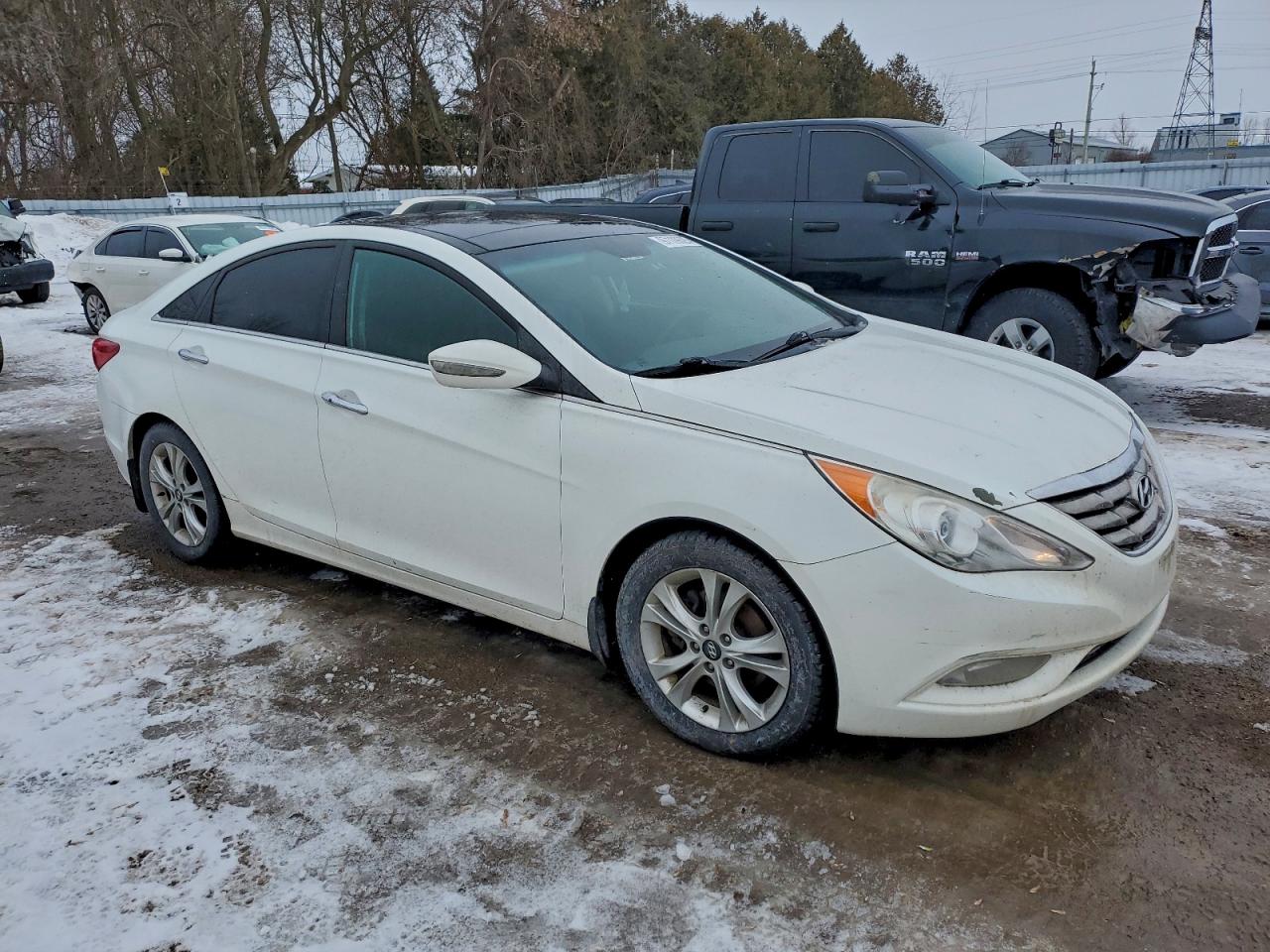 2012 HYUNDAI SONATA SE photo 4