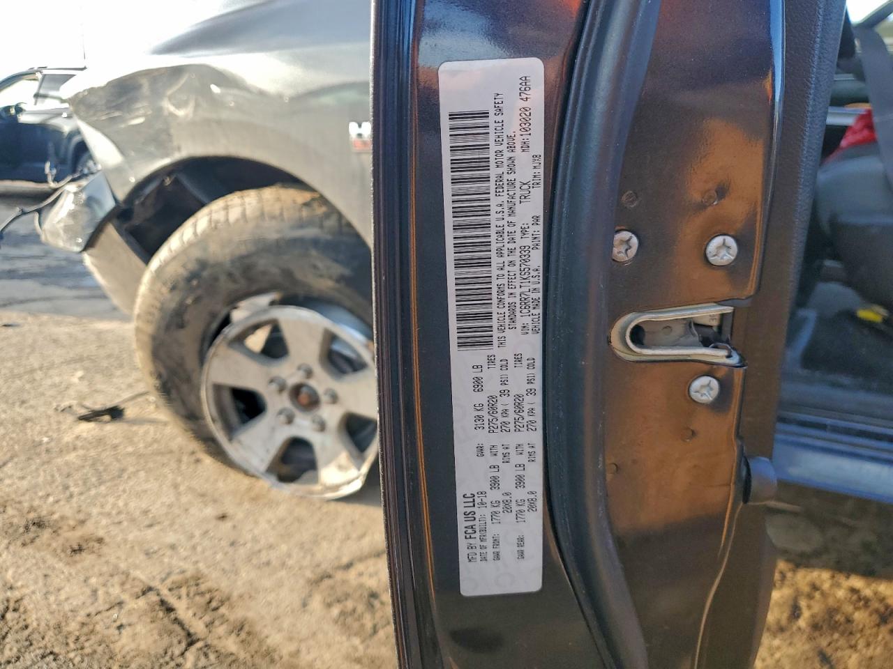 2019 RAM 1500 CLASSIC SLT photo 23