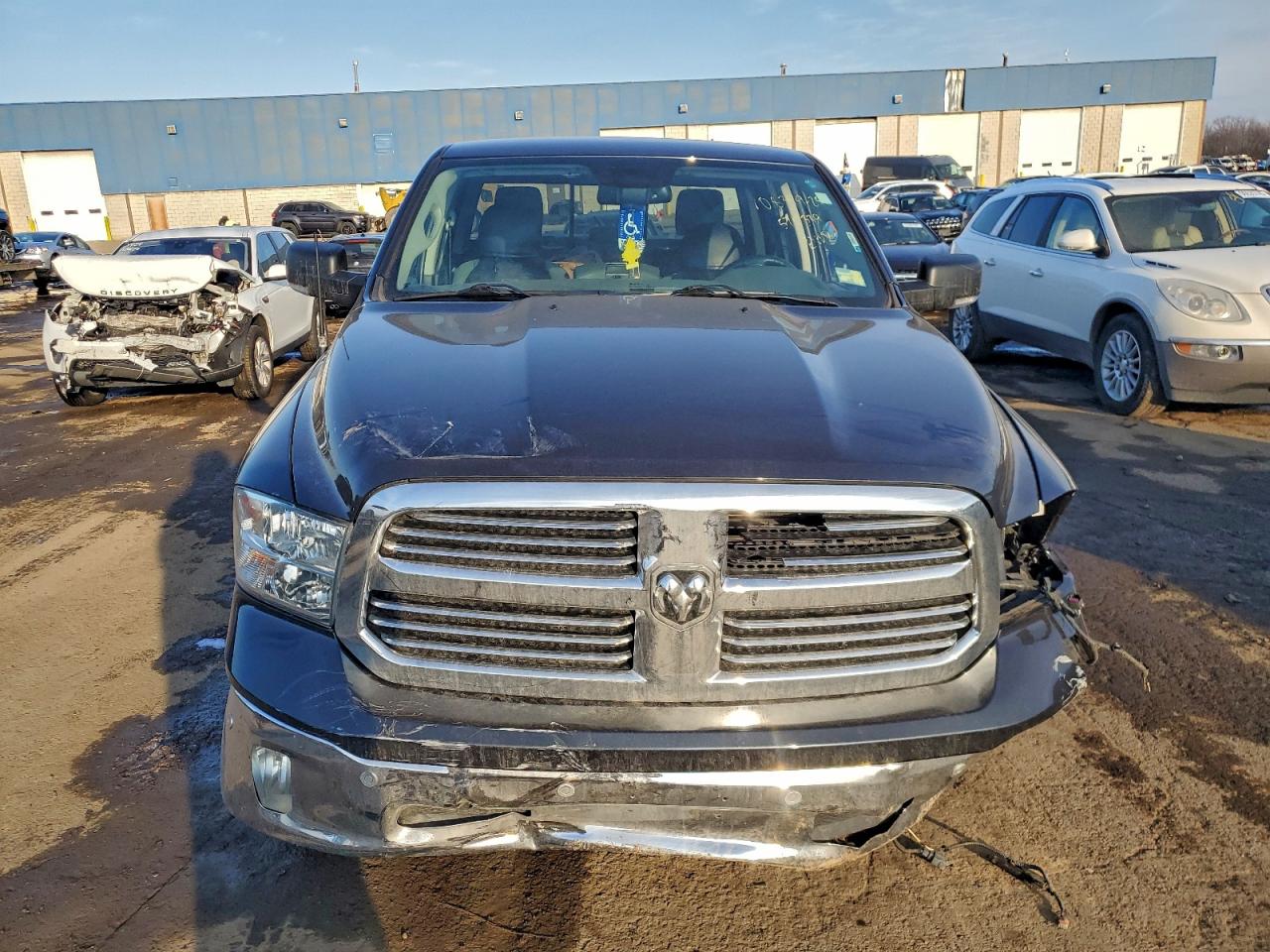 2019 RAM 1500 CLASSIC SLT photo 9
