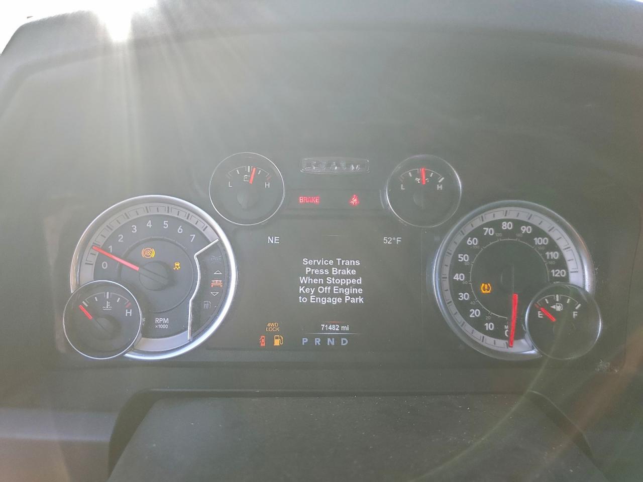 2019 RAM 1500 CLASSIC SLT photo 17