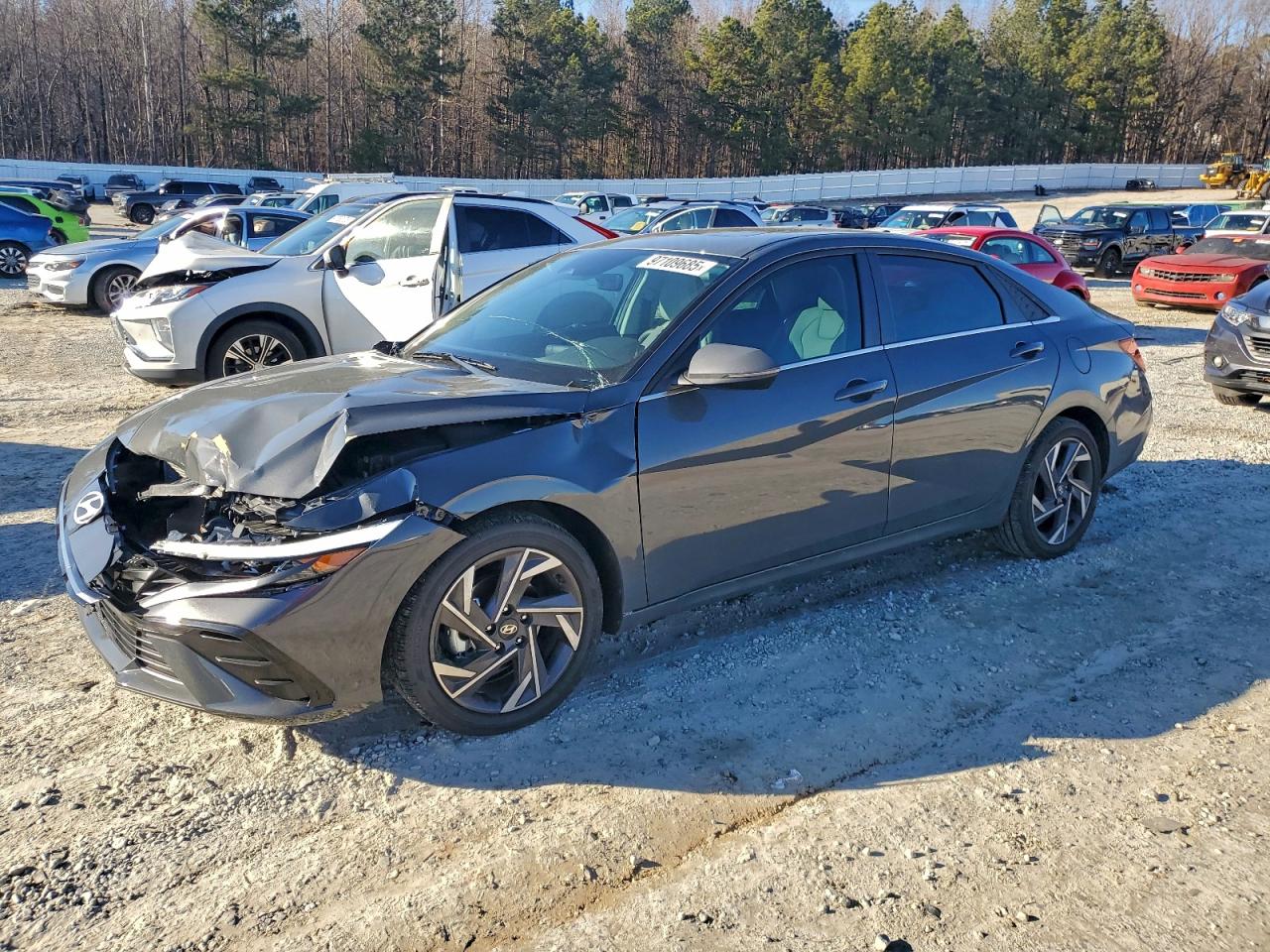 2025 HYUNDAI ELANTRA