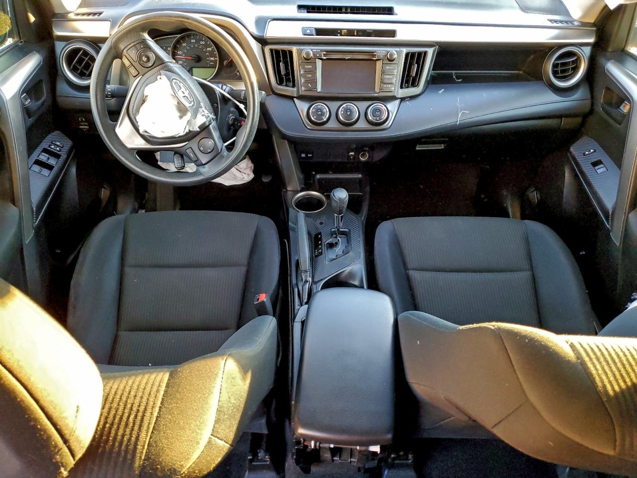 2015 TOYOTA RAV4 LE photo 22