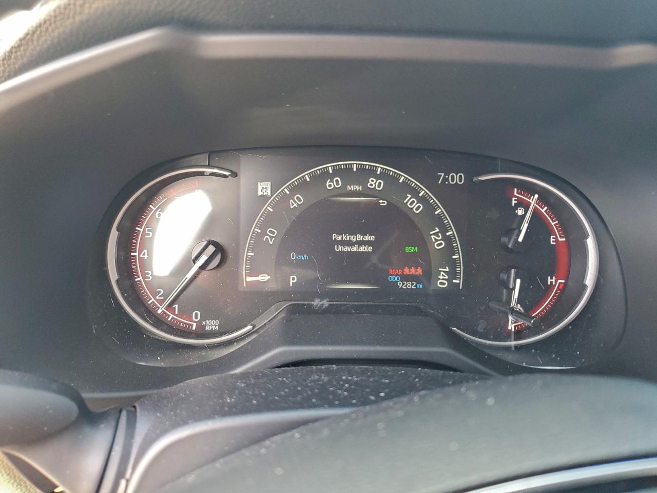 2025 TOYOTA RAV4 XLE PREMIUM photo 9