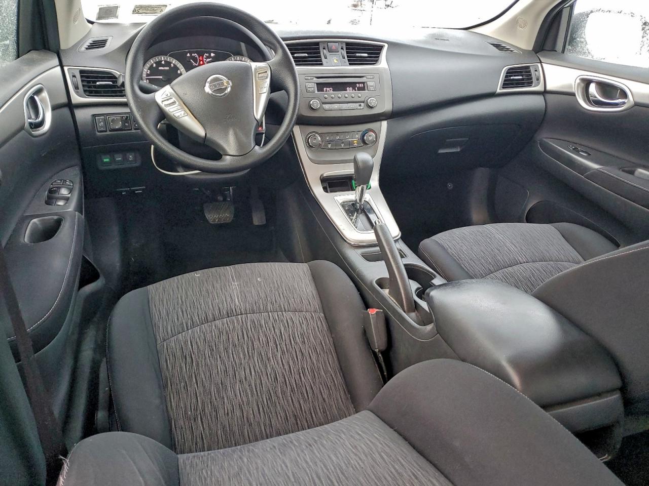 2014 NISSAN SENTRA S photo 15