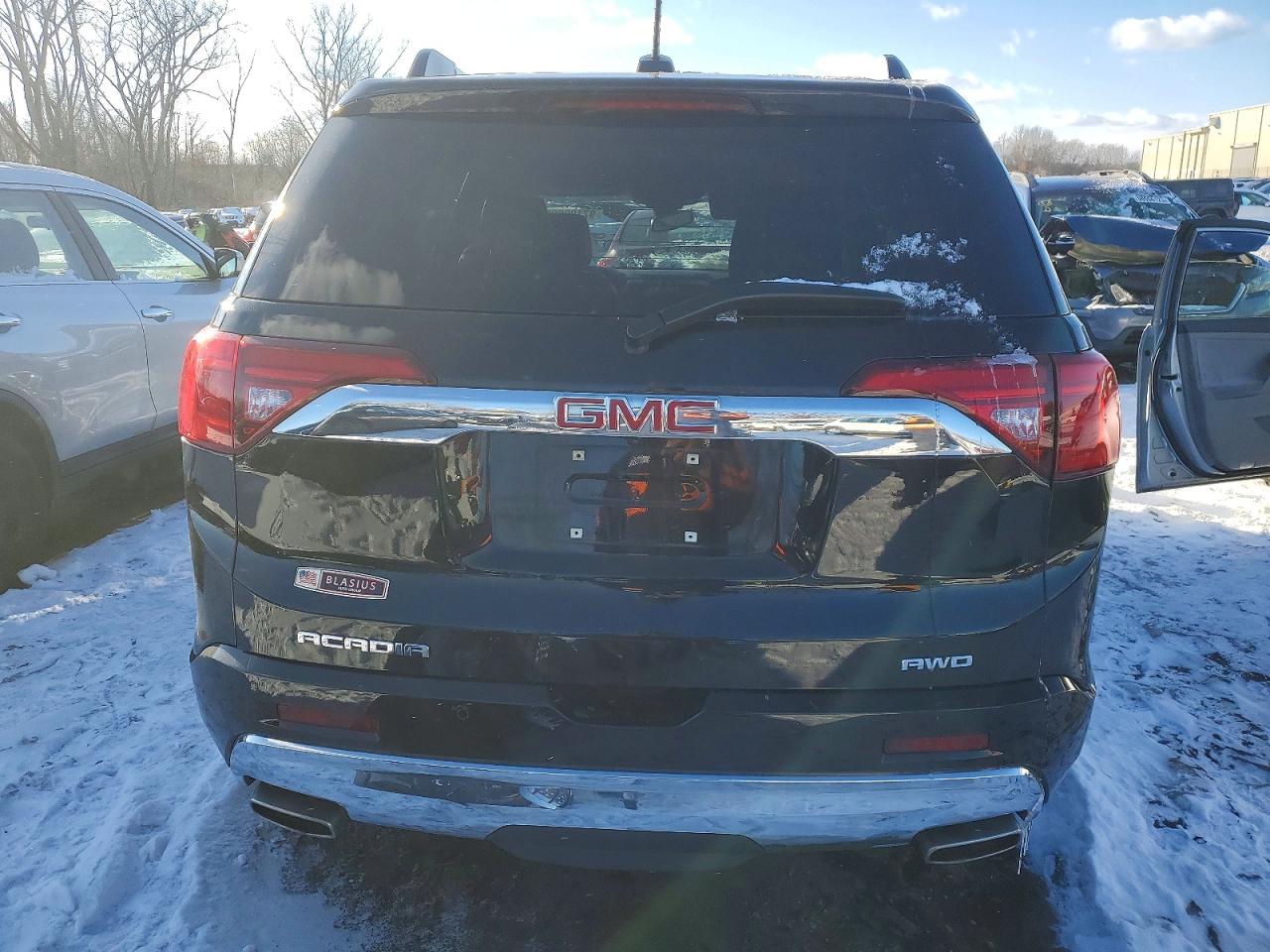 2019 GMC ACADIA DENALI photo 6