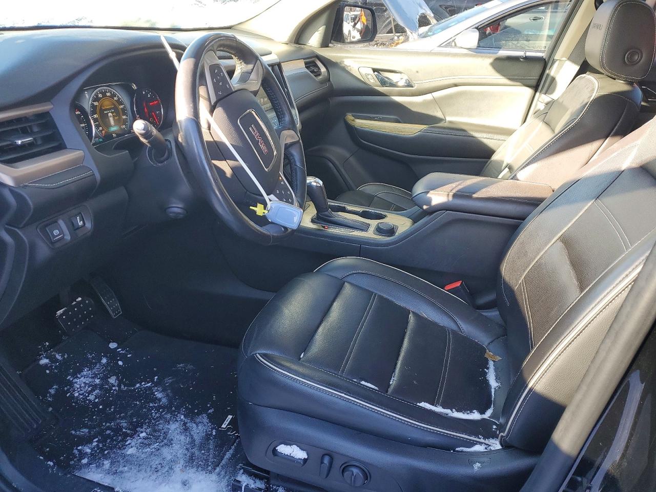 2019 GMC ACADIA DENALI photo 7