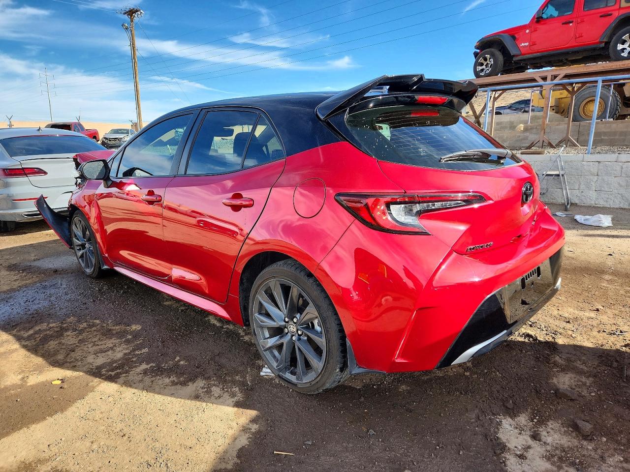 2025 TOYOTA COROLLA XSE photo 3