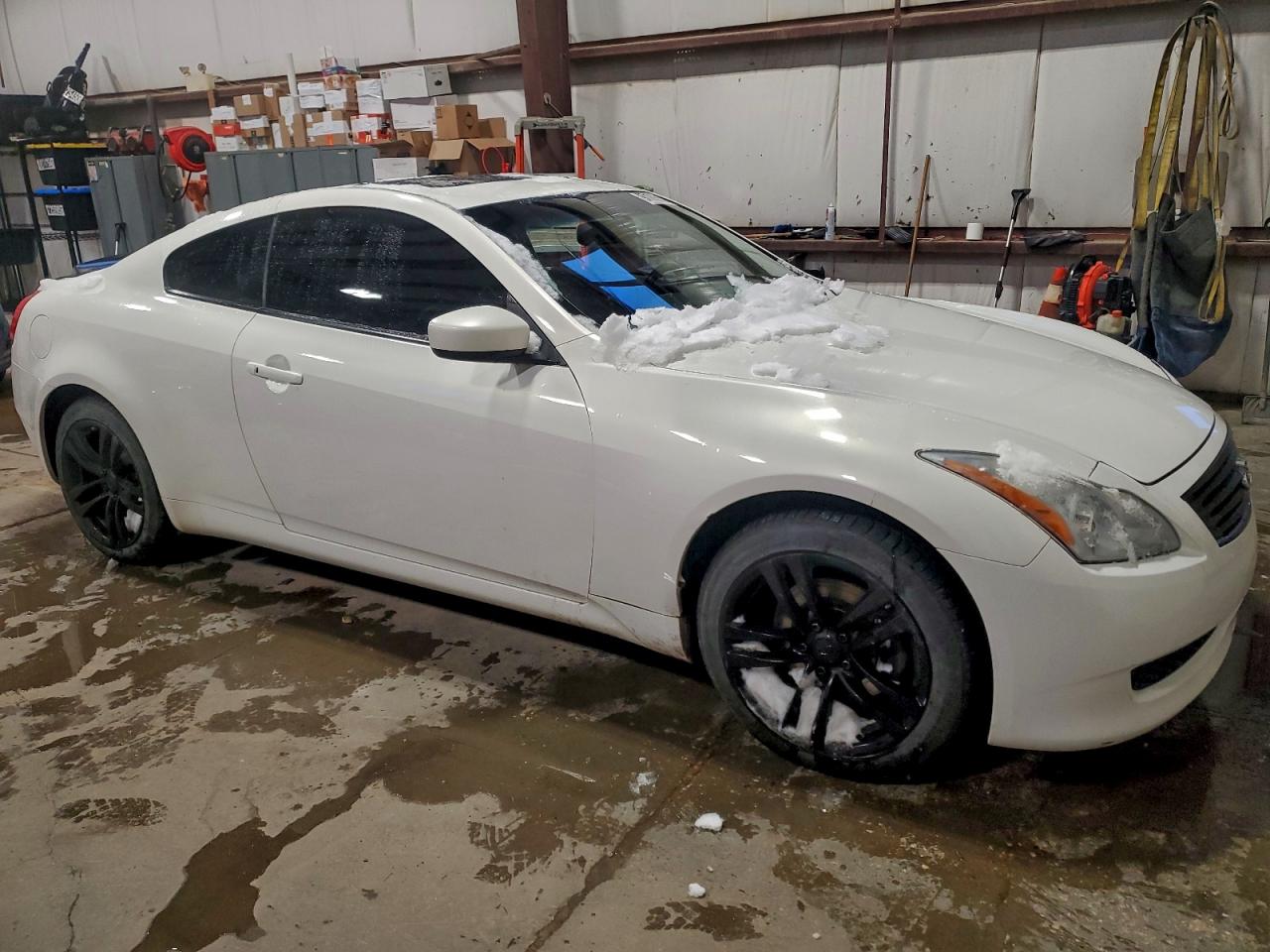 2009 INFINITI G37 photo 4